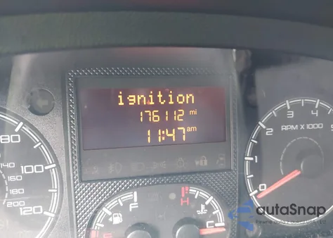 2018 Ram Promaster 1500 Low Roof 136 Wb z USA, uszkodzony, nr VIN 3C6TRVAG2JE129773